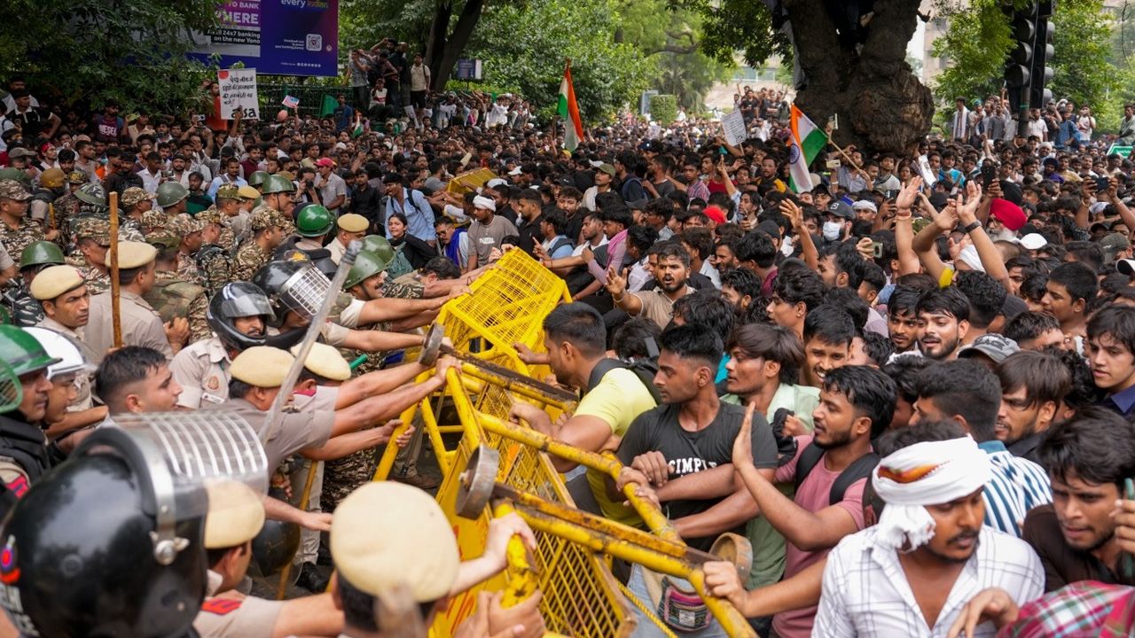 दिल्ली उच्च न्यायालय ने जनहित याचिका को तत्काल सूचीबद्ध करने से इनकार कर दिया