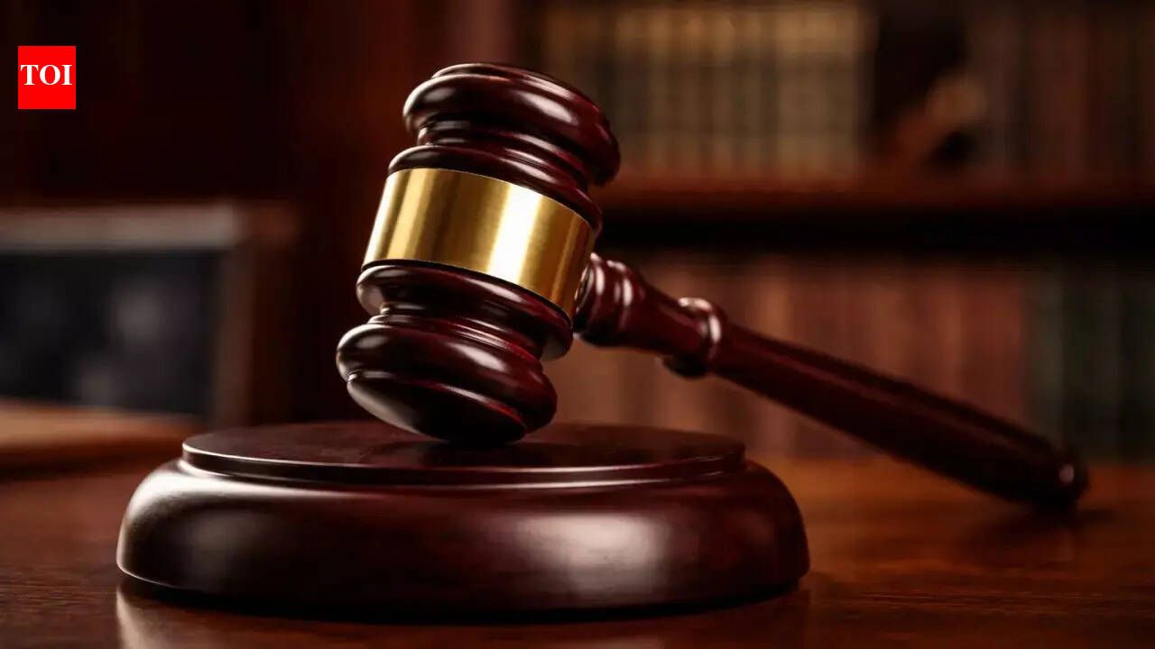 धारा 25 एचएमए के तहत स्थायी गुजारा भत्ता के लिए अलग आवेदन आवश्यक: तेलंगाना उच्च न्यायालय ने अलग हुए जोड़े को तलाक की मंजूरी दी