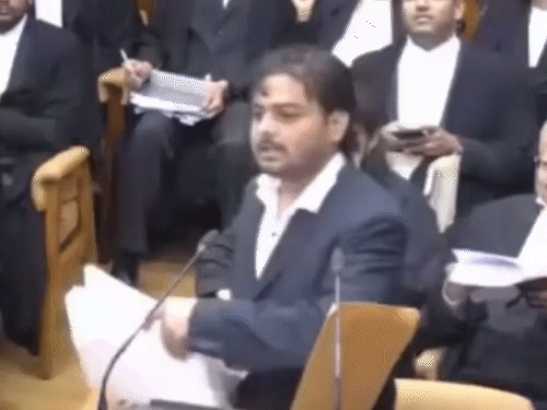 सुप्रीम कोर्ट में वकील ने CJI को अपशब्द कहें