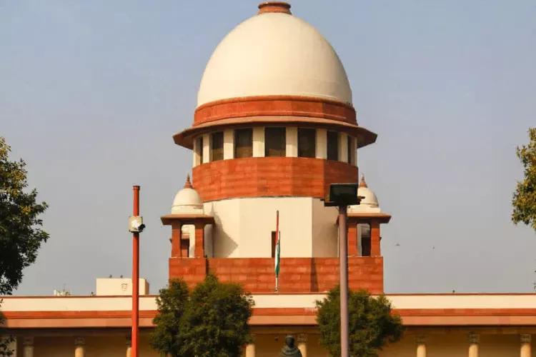SC ने EC से मांगा विस्तार, याचिका पर विवरण प्रदान करें, हटाए गए मतदाताओं के मामलों की सुनवाई में विशेष अदालत नियुक्त