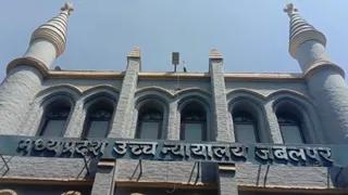 शब्द कभी तलवार से भी गहरे घाव कर जाते हैं: मध्य प्रदेश हाई कोर्ट ने पत्नी की हत्या मामले में संवेदनशील फैसला दिया