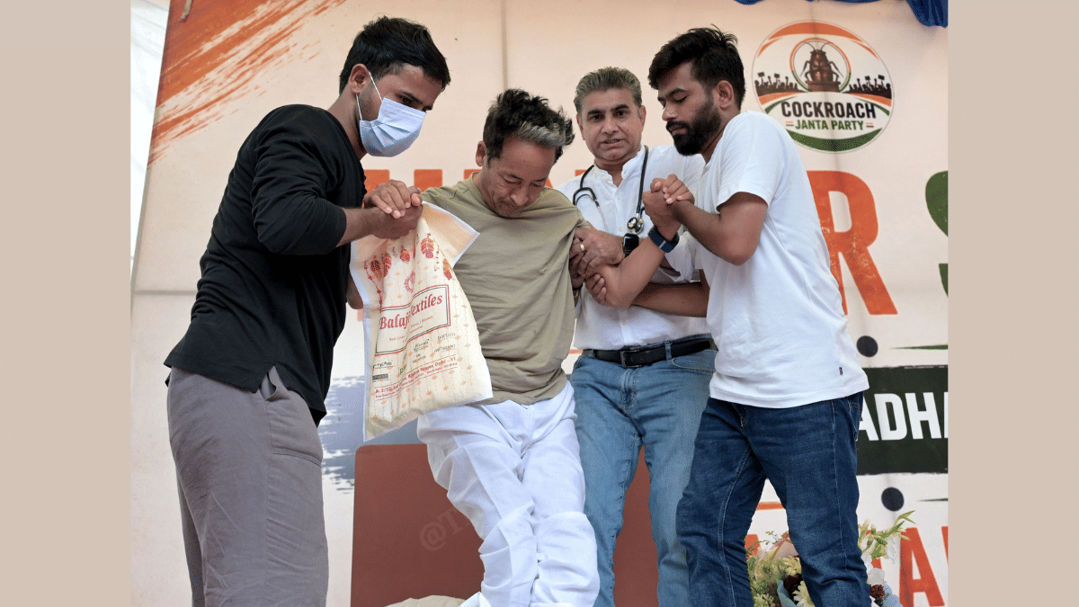 भूख हड़ताल पर क्या कहता है कानून? सोनम वांगचुक से लेकर रामदेव तक के मामले