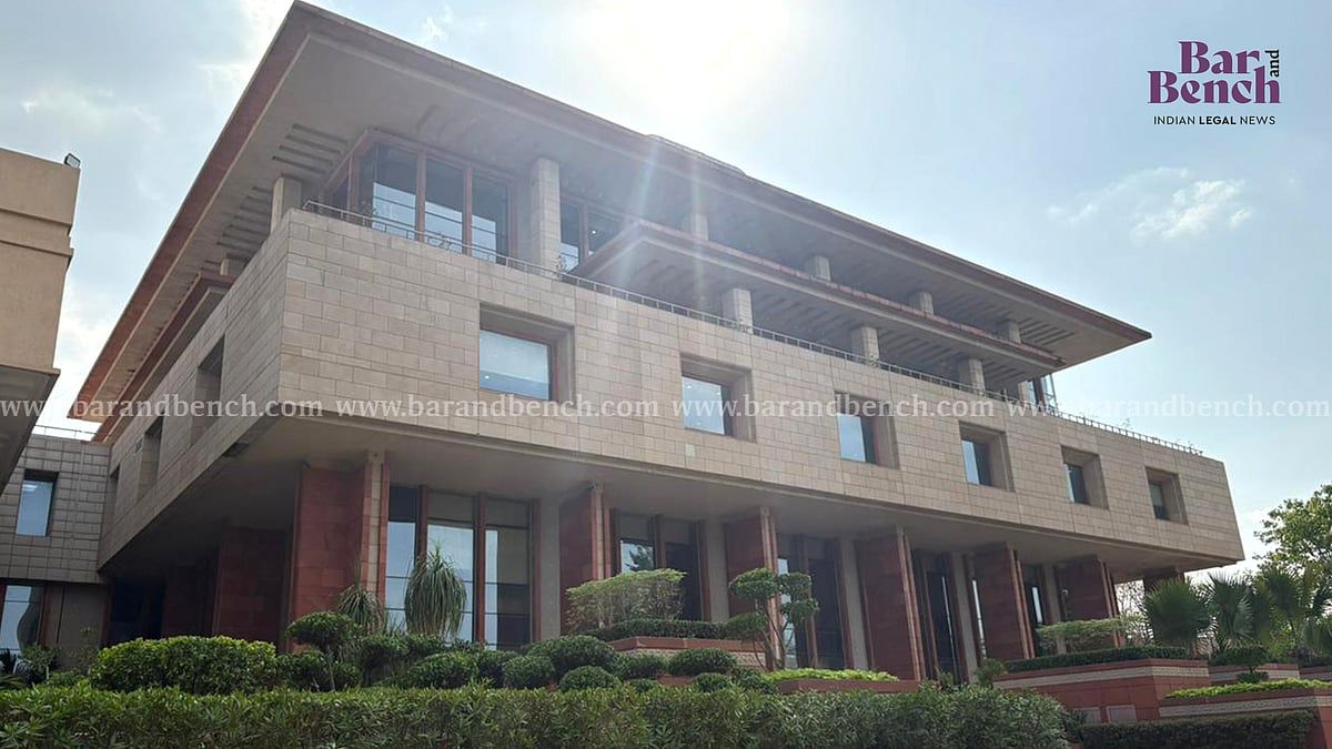 नकली विश्वविद्यालयों पर दिल्ली HC की सख्ती