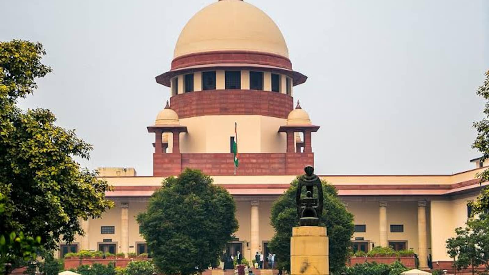सुप्रीम कोर्ट का बड़ा फैसला: दुर्घटना में पैर गंवाने वाले राजमिस्त्री को मिलेगा 40.29 लाख का मुआवजा