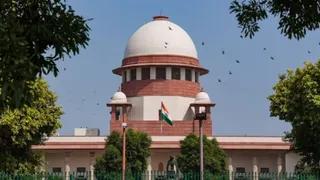 सुप्रीम कोर्ट में हंगामा: लखनऊ यूनिवर्सिटी के दो लॉ छात्रों को गिरफ्तार किया गया