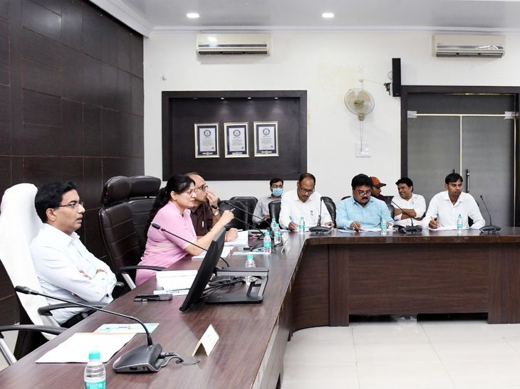 बेसिक शिक्षा विभाग के 59 मामले 20 अगस्त तक निपटाने के दिए निर्देश