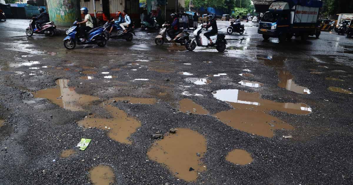 मानसून के सामने भारत की सड़कें असफल क्यों हो रही हैं?