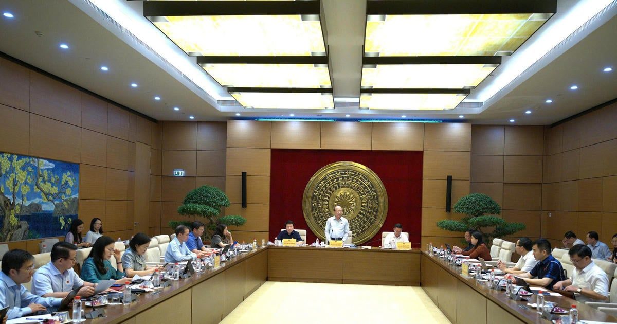 विधि के प्रसार एवं शिक्षा संबंधी कानून में संशोधन पर विचार