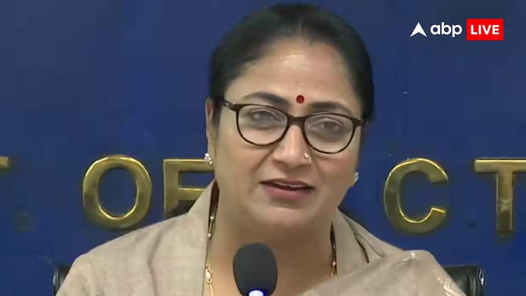 दिल्ली में 500 से ज्यादा सरकारी सेवाओं के लिए निर्धारित समय के भीतर काम होगा, नहीं तो जुर्माना होगा!