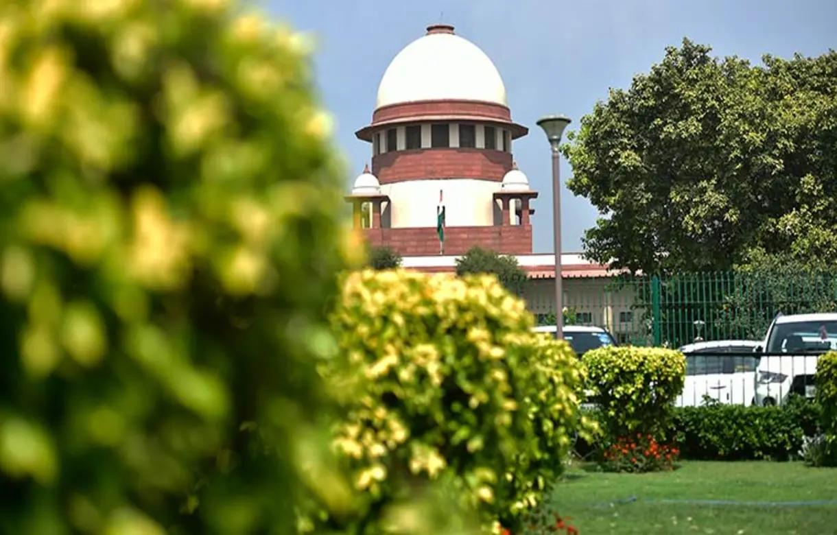 सेबी ने एसआईसीसीएल-ओएफसीडी मामले में सैट के फैसले को चुनौती देते हुए सुप्रीम कोर्ट का रुख किया - इंडिया लीगल