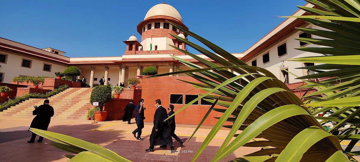 सुप्रीम कोर्ट ने साइबर धोखाधड़ी मामले में उच्च न्यायालय के आदेश पर रोक लगा दी