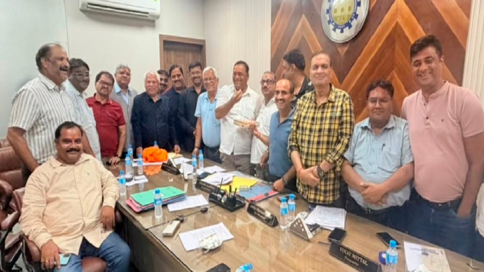 टीटीजेड में रफ़तार पकड़ेगा कारोबार कोर्ट के आदेश से बड़ी राहत के साथ उद्यमियों की खुशी