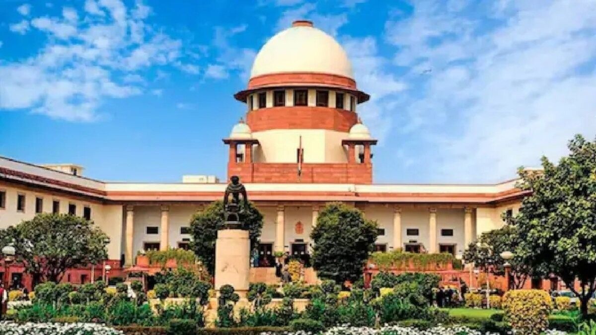 सुप्रीम कोर्ट ने दिया ऐतिहासिक फैसला: पत्नी का करियर महत्वाकांक्षा जिम्मेदारी का हिस्सा