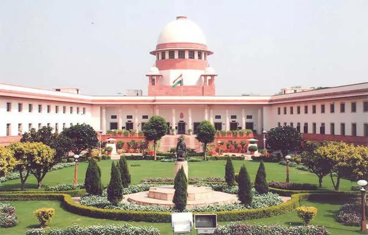 सुप्रीम कोर्ट ने अदालतों में असत्यापित एआई-जनित उदाहरणों के लिए शून्य-सहिष्णुता का आदेश दिया