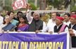 विपक्ष ने सुप्रीम कोर्ट से SIR पर रोक लगाने की मांग की: भारतीय लोकतंत्र को खतरा है - भाजपा सरकार