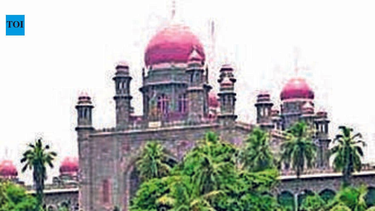 तेलंगाना उच्च न्यायालय ने पूर्व डीजीपी को सुरक्षा वापसी के खिलाफ सुनवाई देने का आदेश दिया