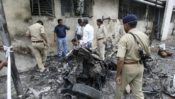 गुजरात उच्च न्यायालय ने अहमदाबाद विस्फोटों के 38 दोषियों को मौत की सजा दी, 11 को आजीवन कारावास