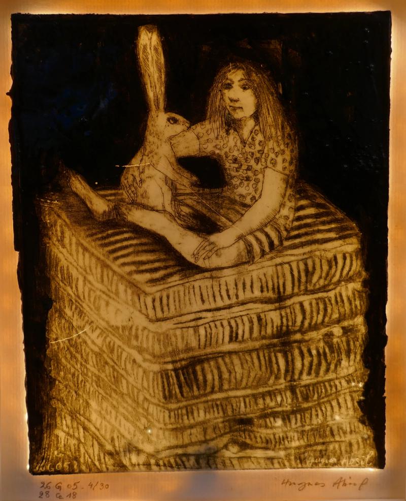 Mural glazed ceramic , 15x21 cm, 2026 : jeu de la princesse au petit pois, série Enfance