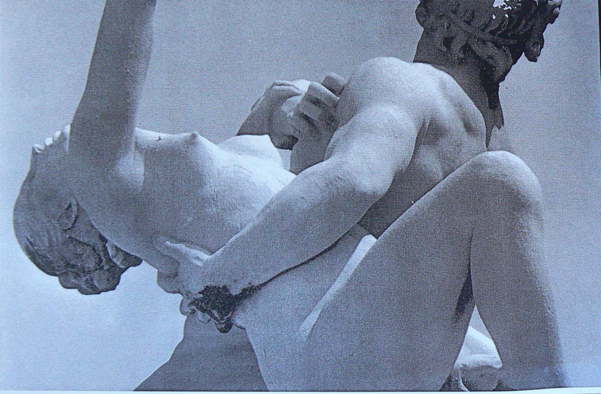 Le Centaure Nessus enlevant Déjanire, marbre de Marqueste