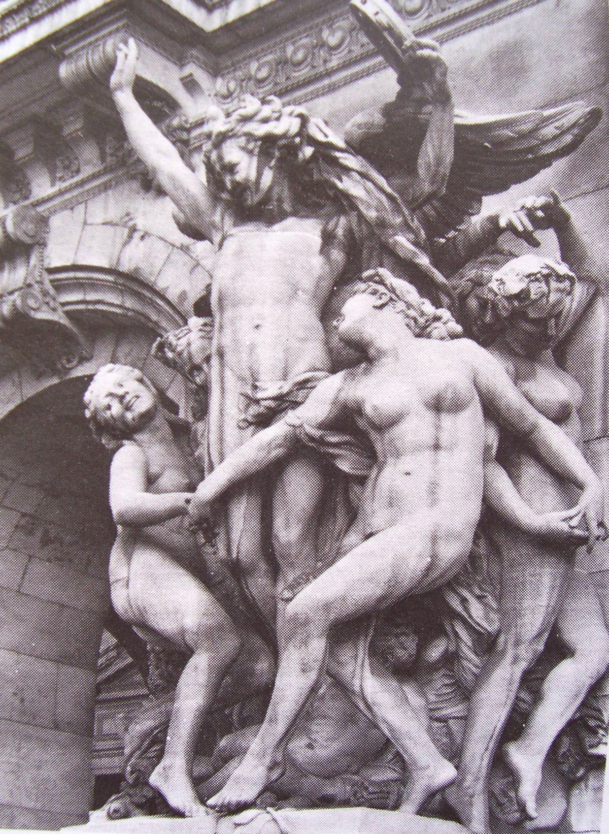l'harmonie dominant la discorde, scultpure de Récipon en 1900