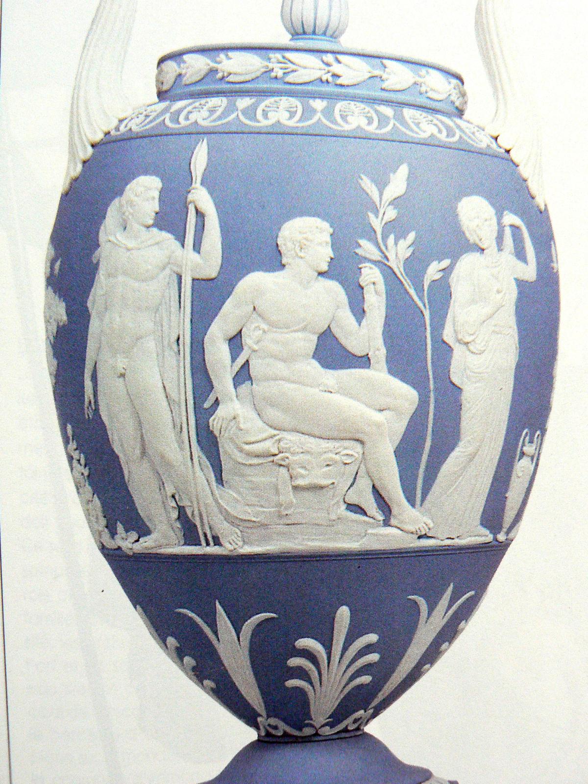 vase de Wedgwood d'après les dessins de Flaxman
