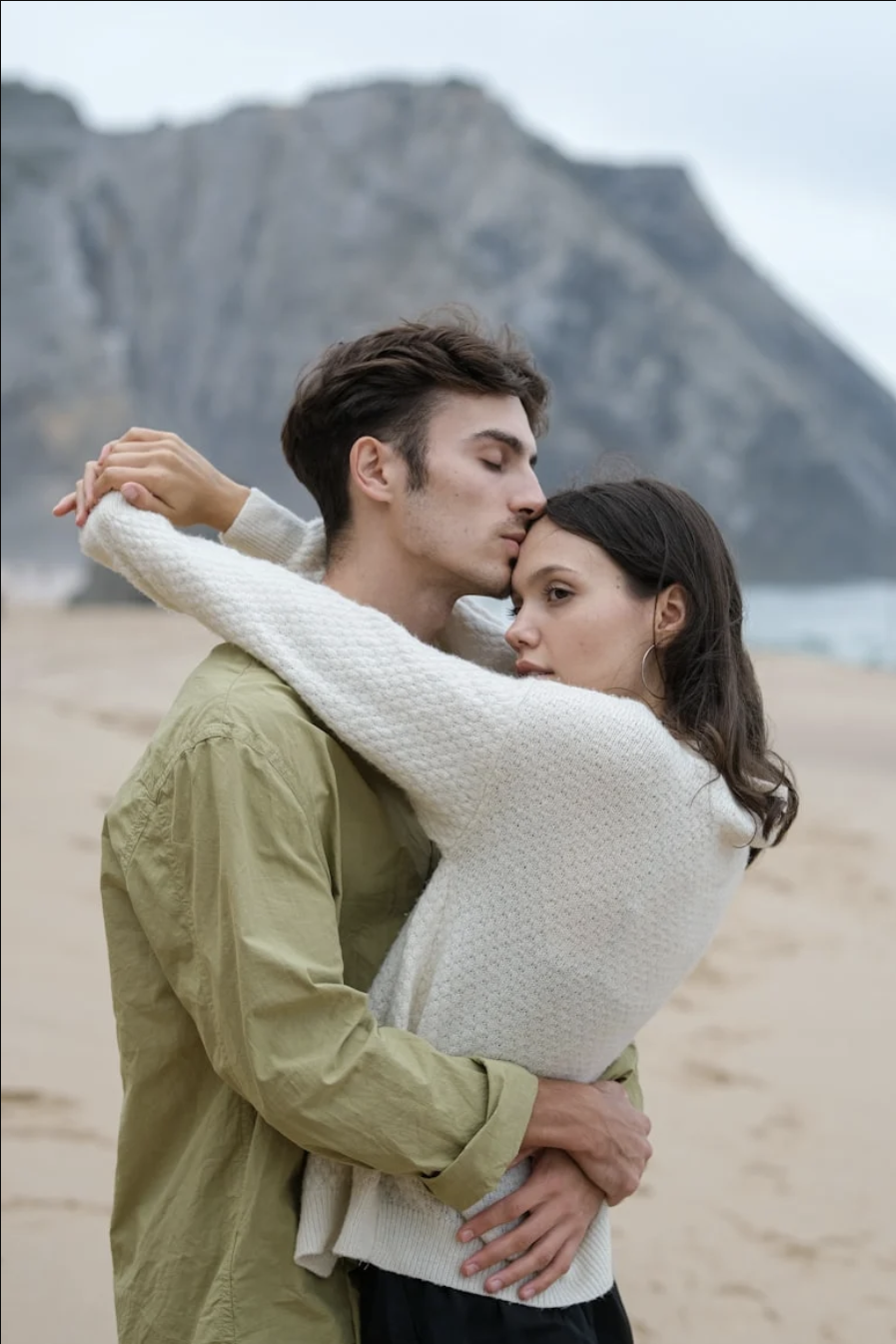Will my girlfriend notice my hair system? Wearers answer