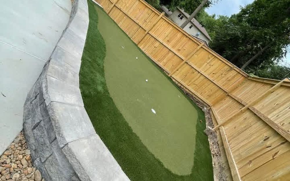 Raised Patio Putting Green