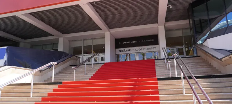 67129db3463839770881f9b6 67129bb61cd20cf8f457b255 cannes