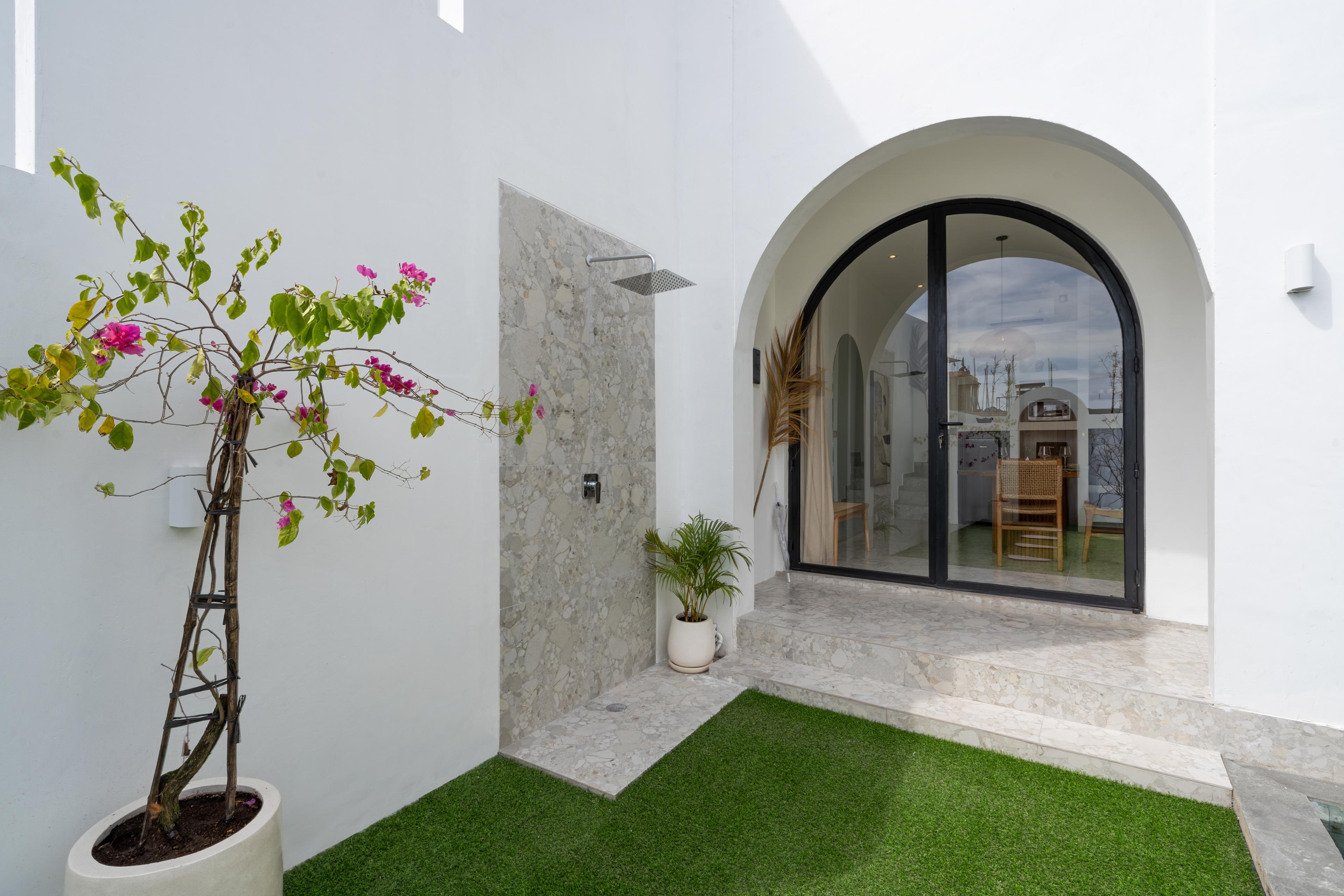 Unu Villas villa in Pererenan, Canggu, Bali — thumbnail 8