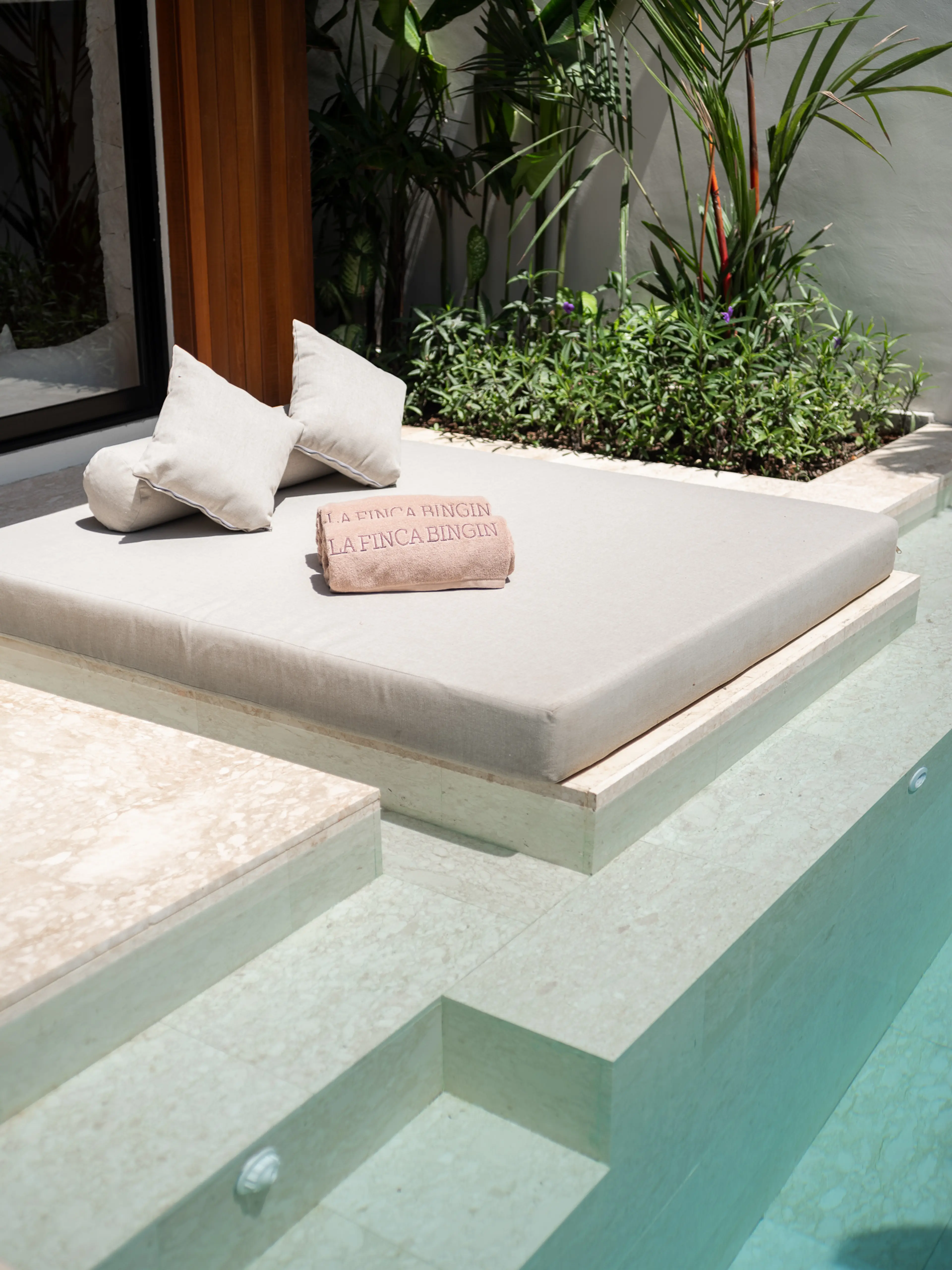 villa in Batu Bolong, Canggu, Bali — thumbnail 39