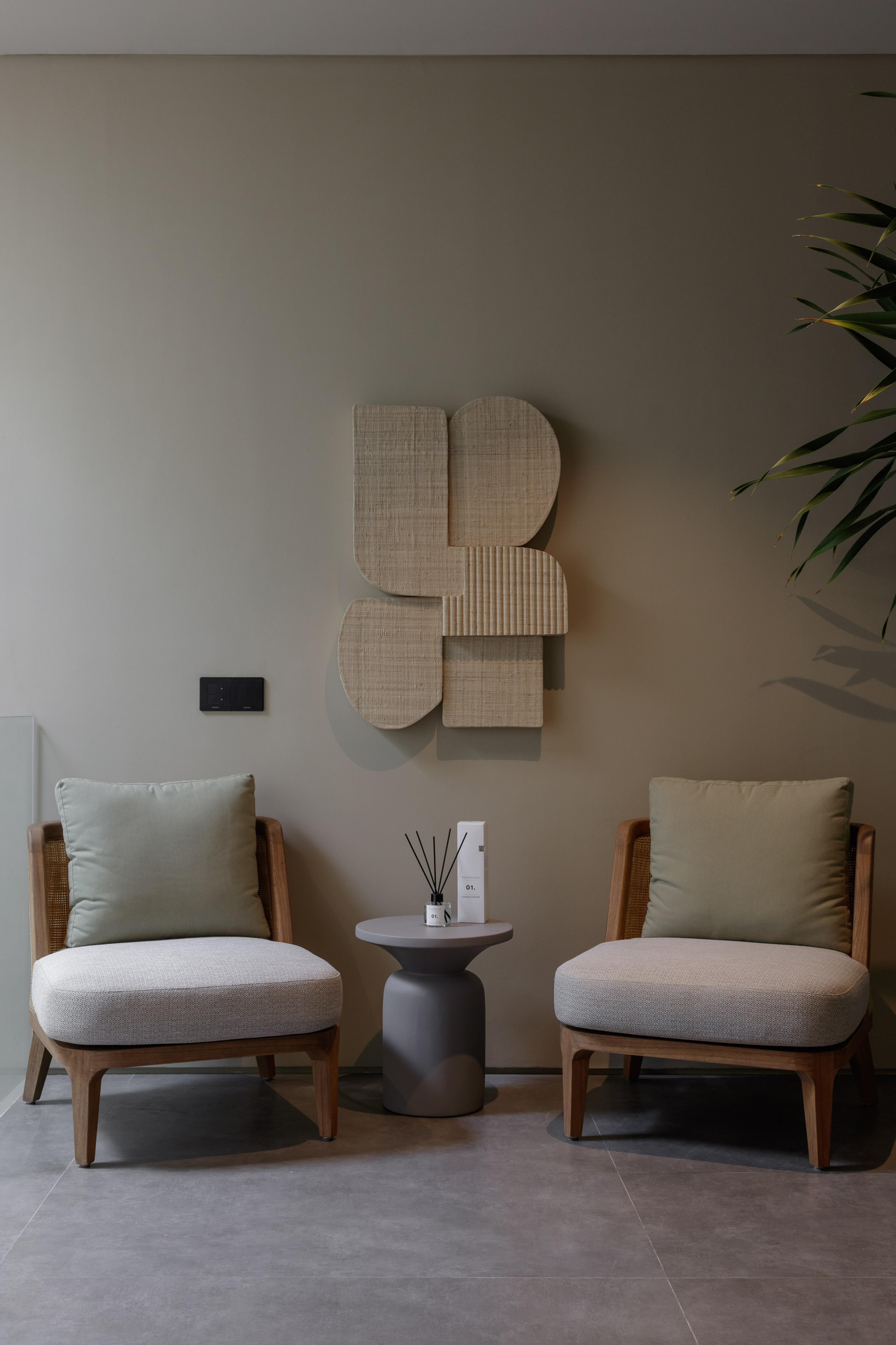 The Bank by OXO property in Pererenan, Canggu, Bali — thumbnail 11