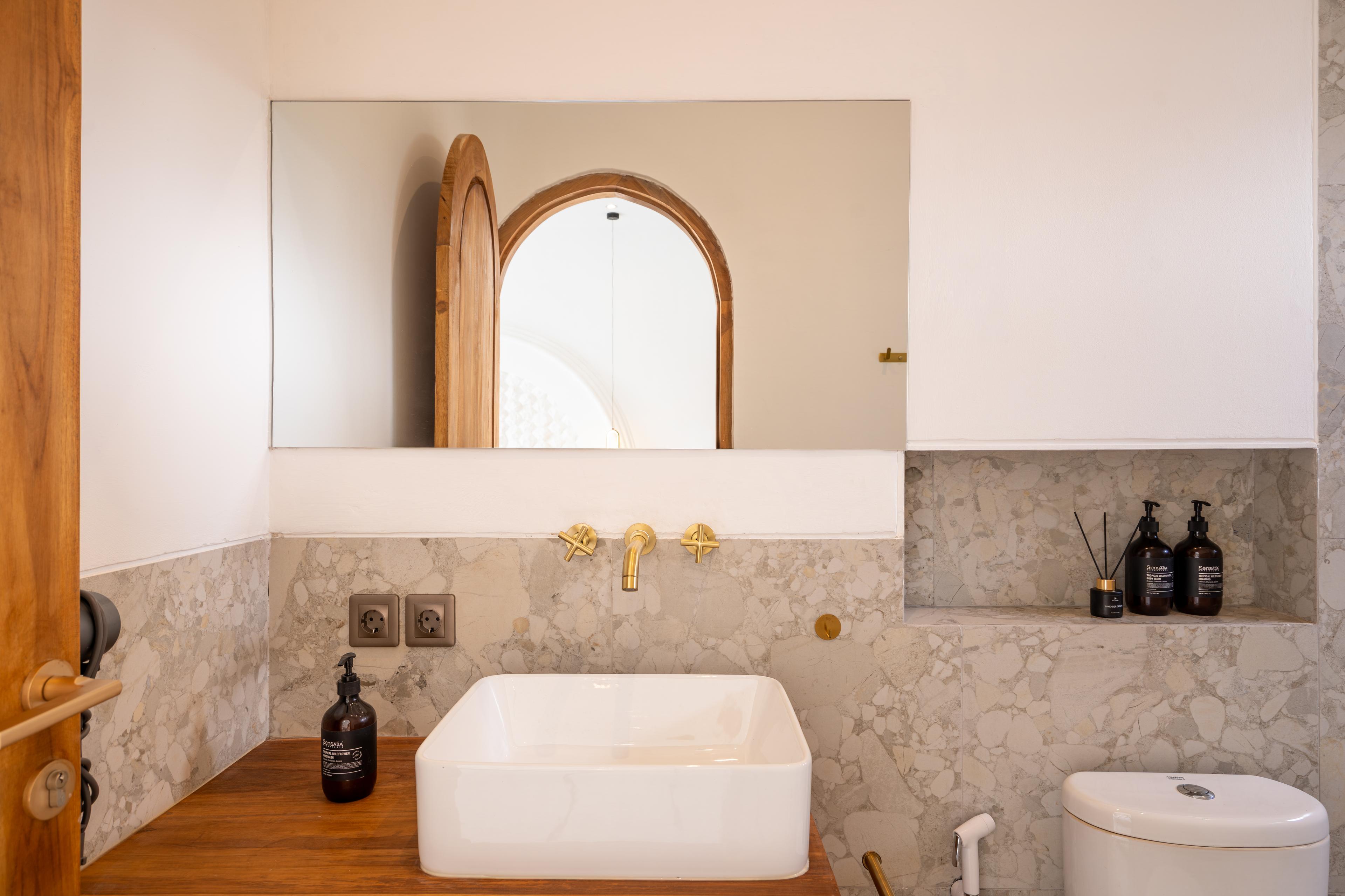 Unu Villas villa in Pererenan, Canggu, Bali — thumbnail 34