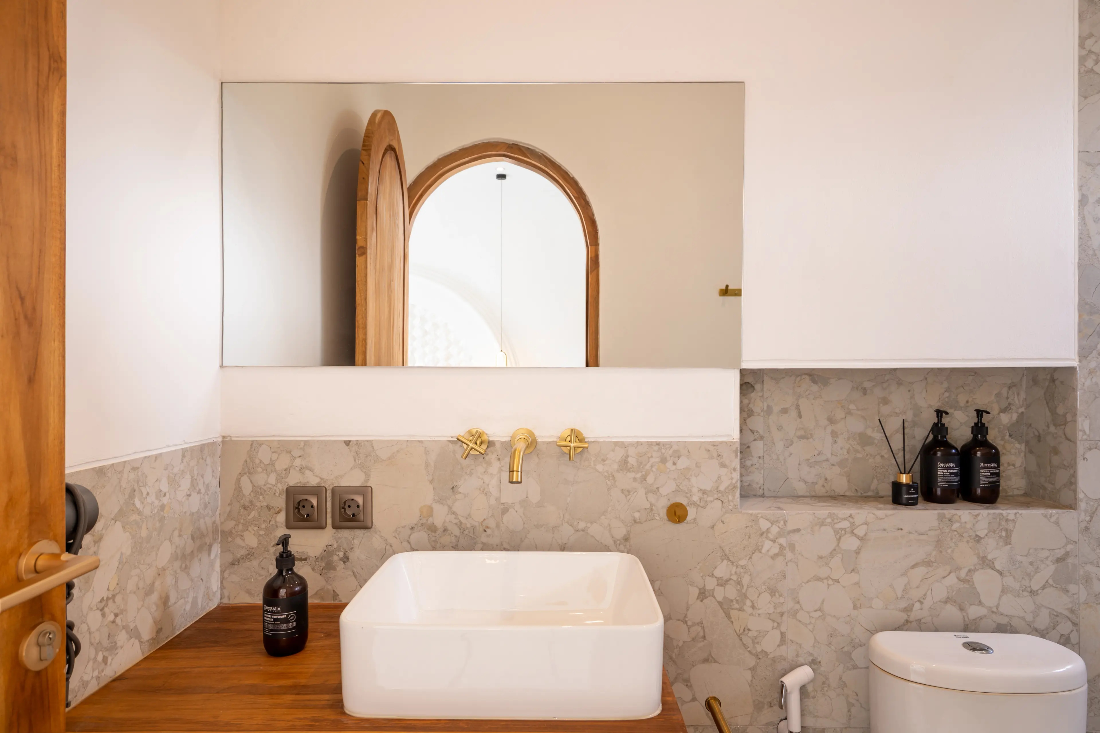 villa in Pererenan, Canggu, Bali — thumbnail 34