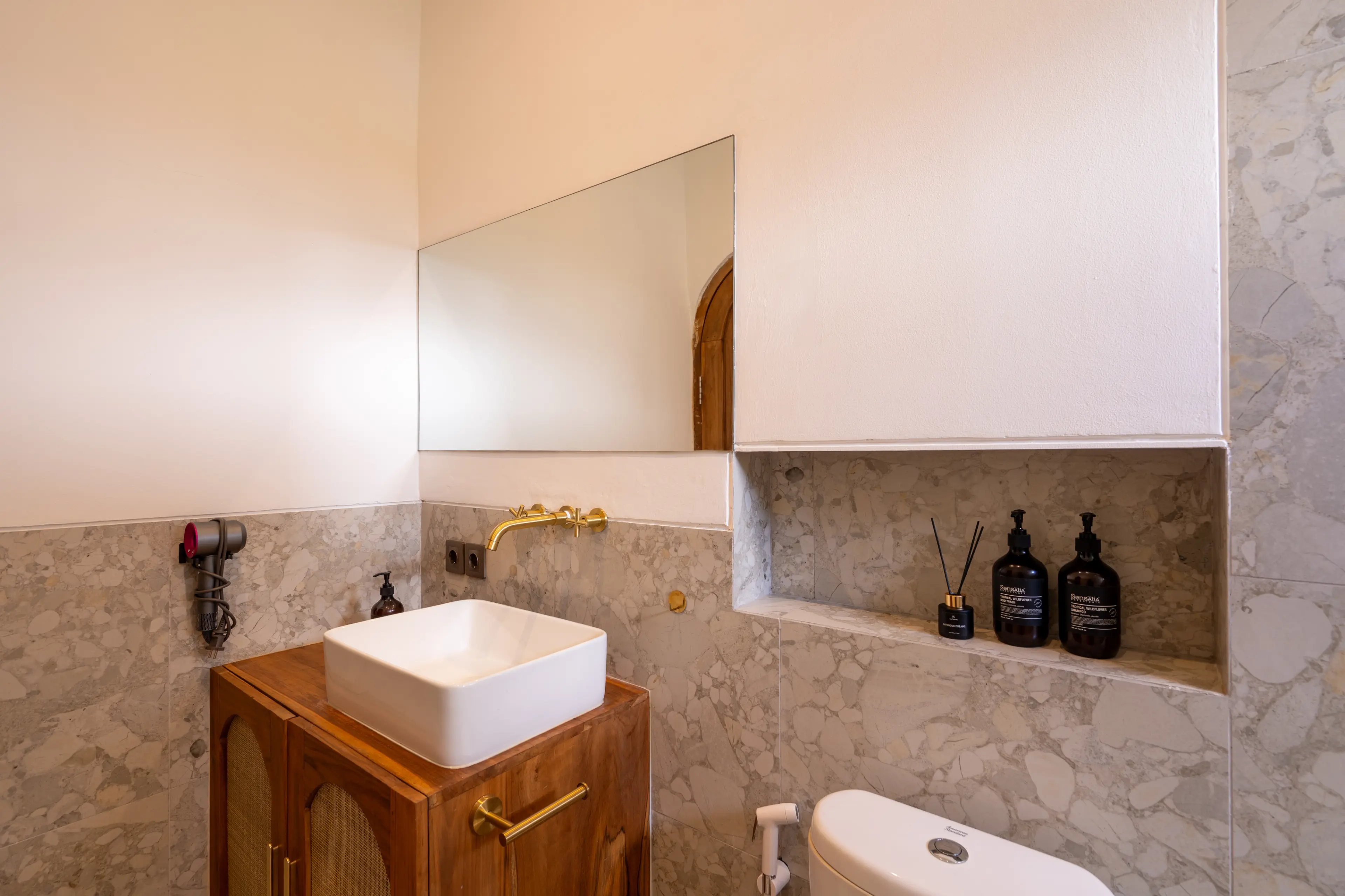 villa in Pererenan, Canggu, Bali — thumbnail 35