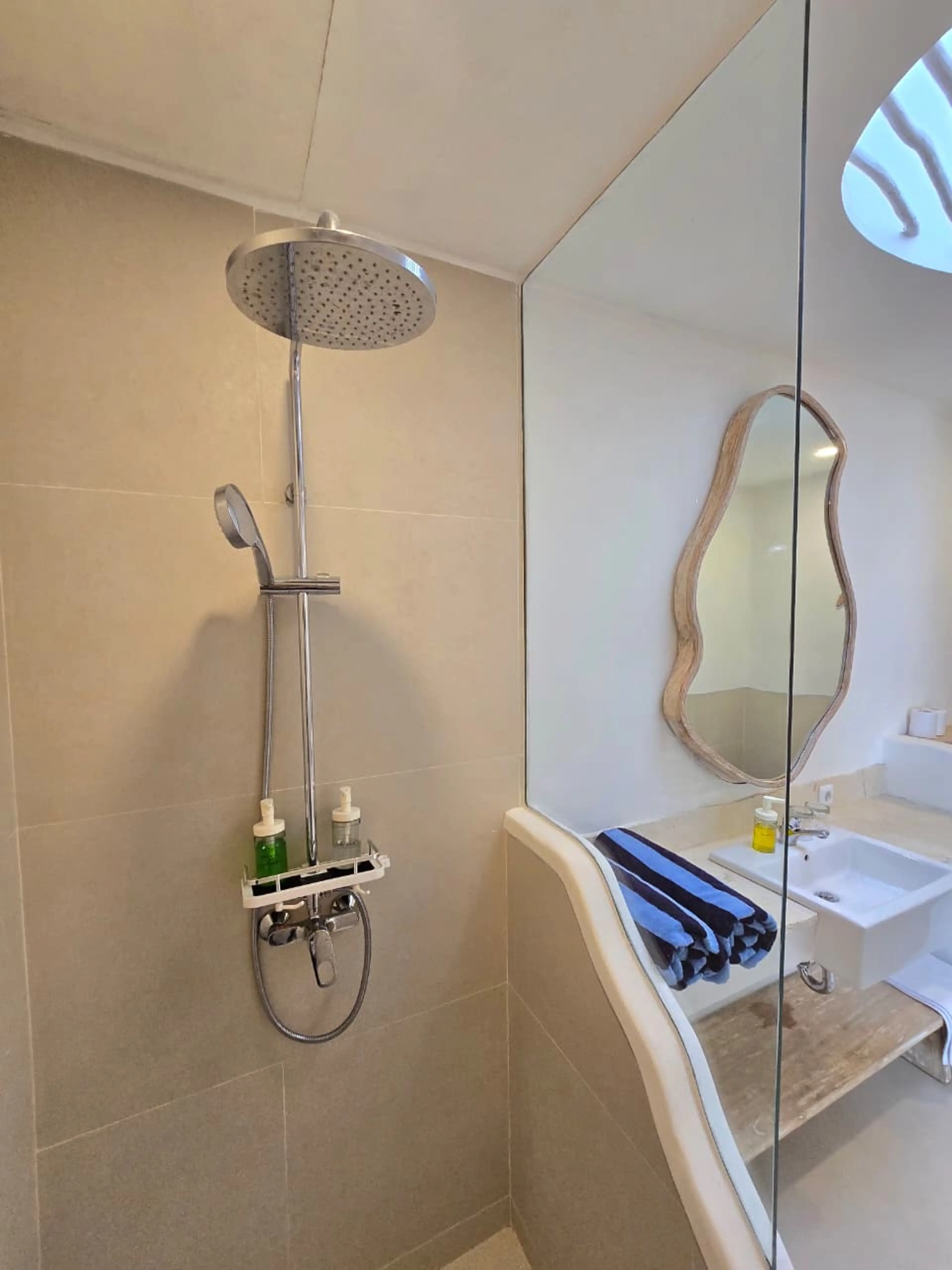 villa in Melasti, Bukit, Bali — thumbnail 8