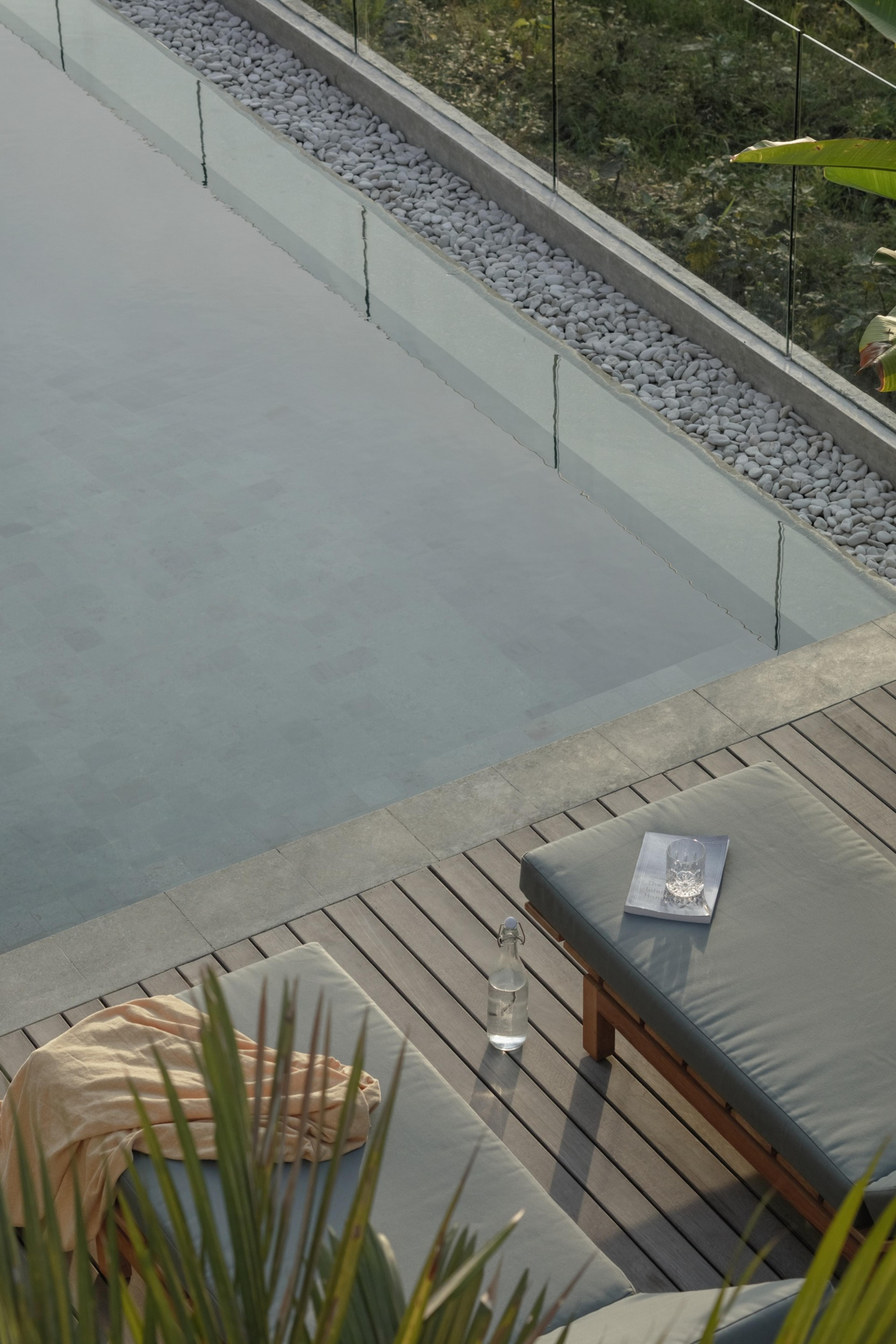 Nova by OXO villa in Batu Bolong, Canggu, Bali — thumbnail 7