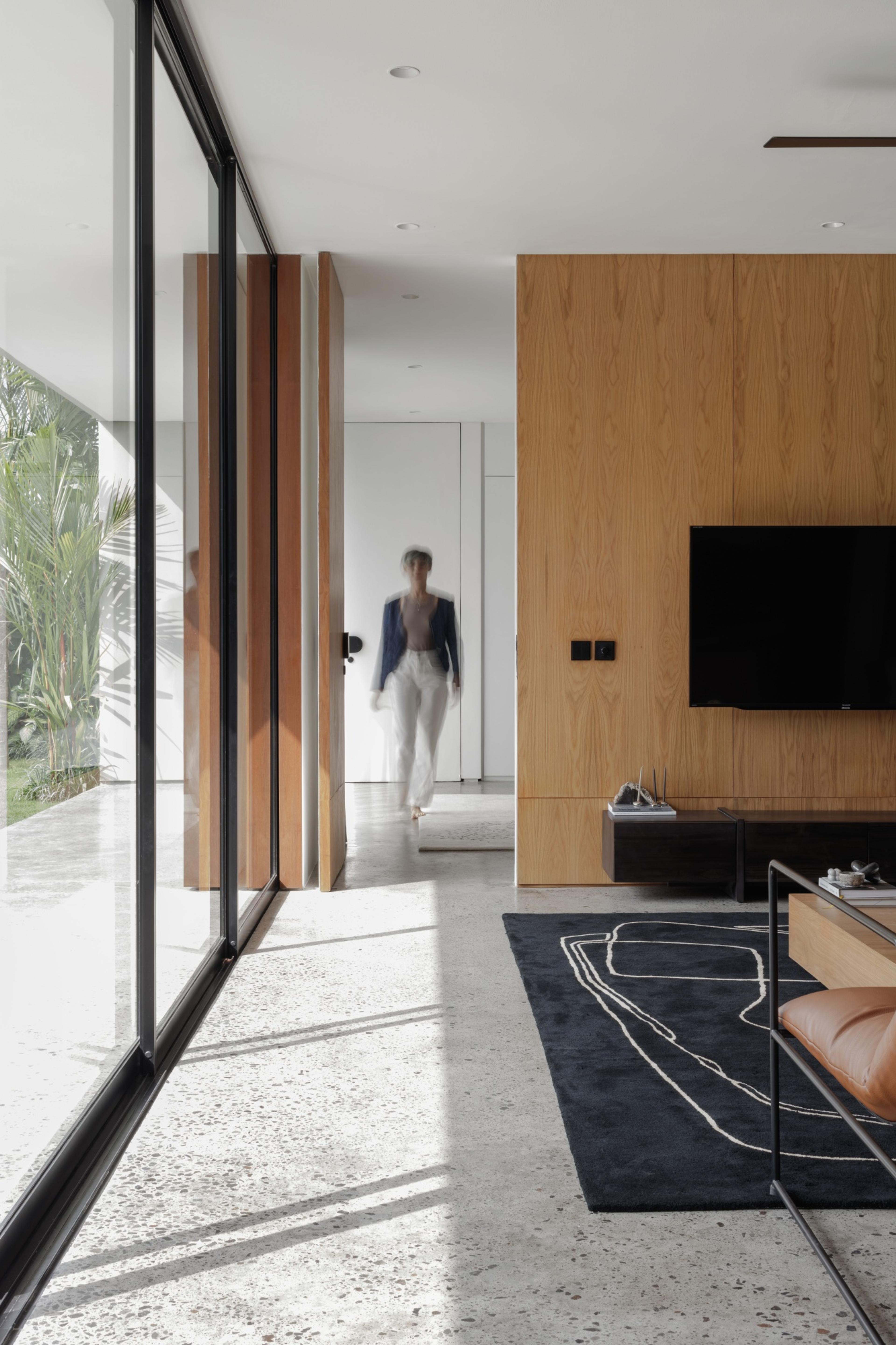 Nova by OXO villa in Batu Bolong, Canggu, Bali — thumbnail 2