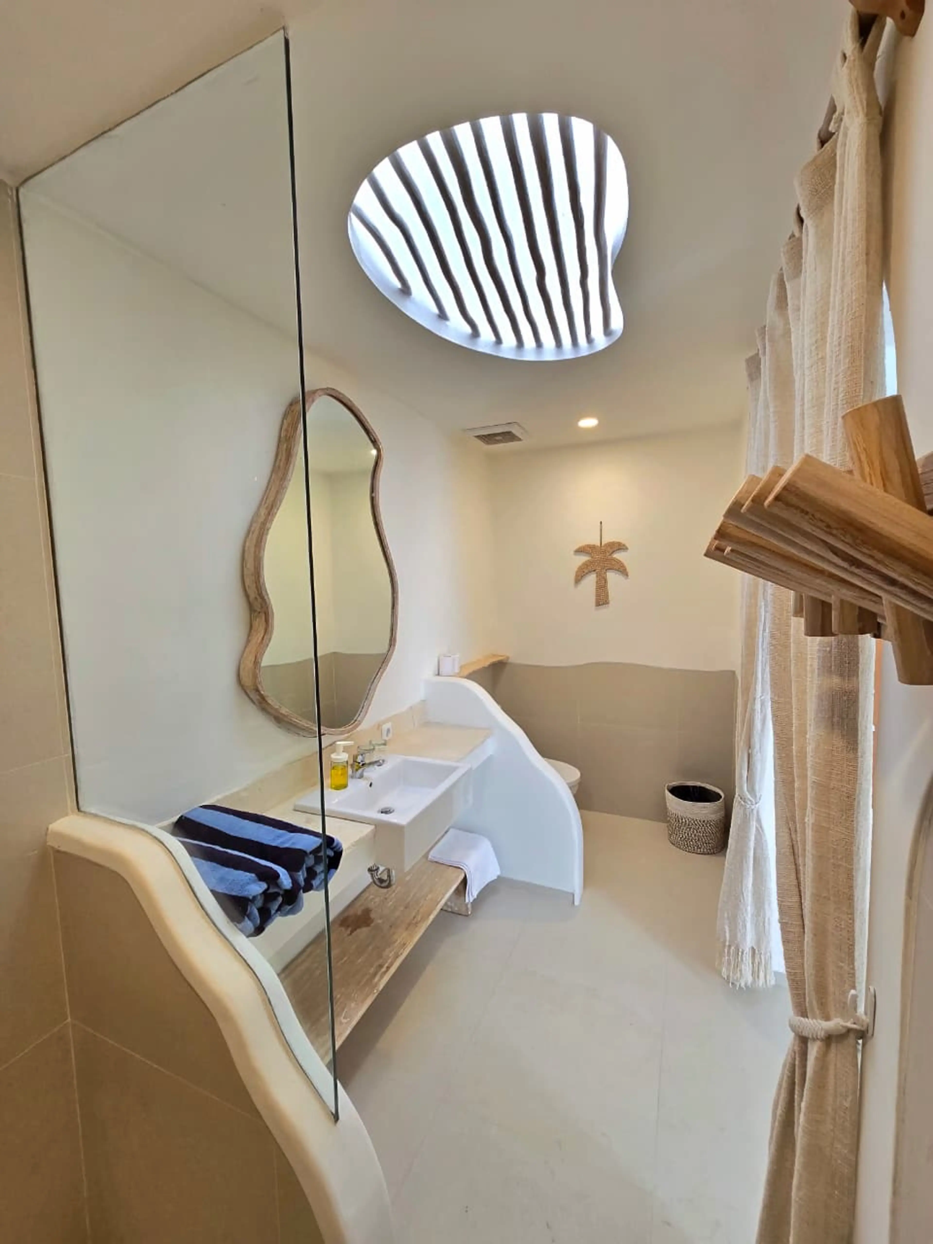 villa in Melasti, Bukit, Bali — thumbnail 5