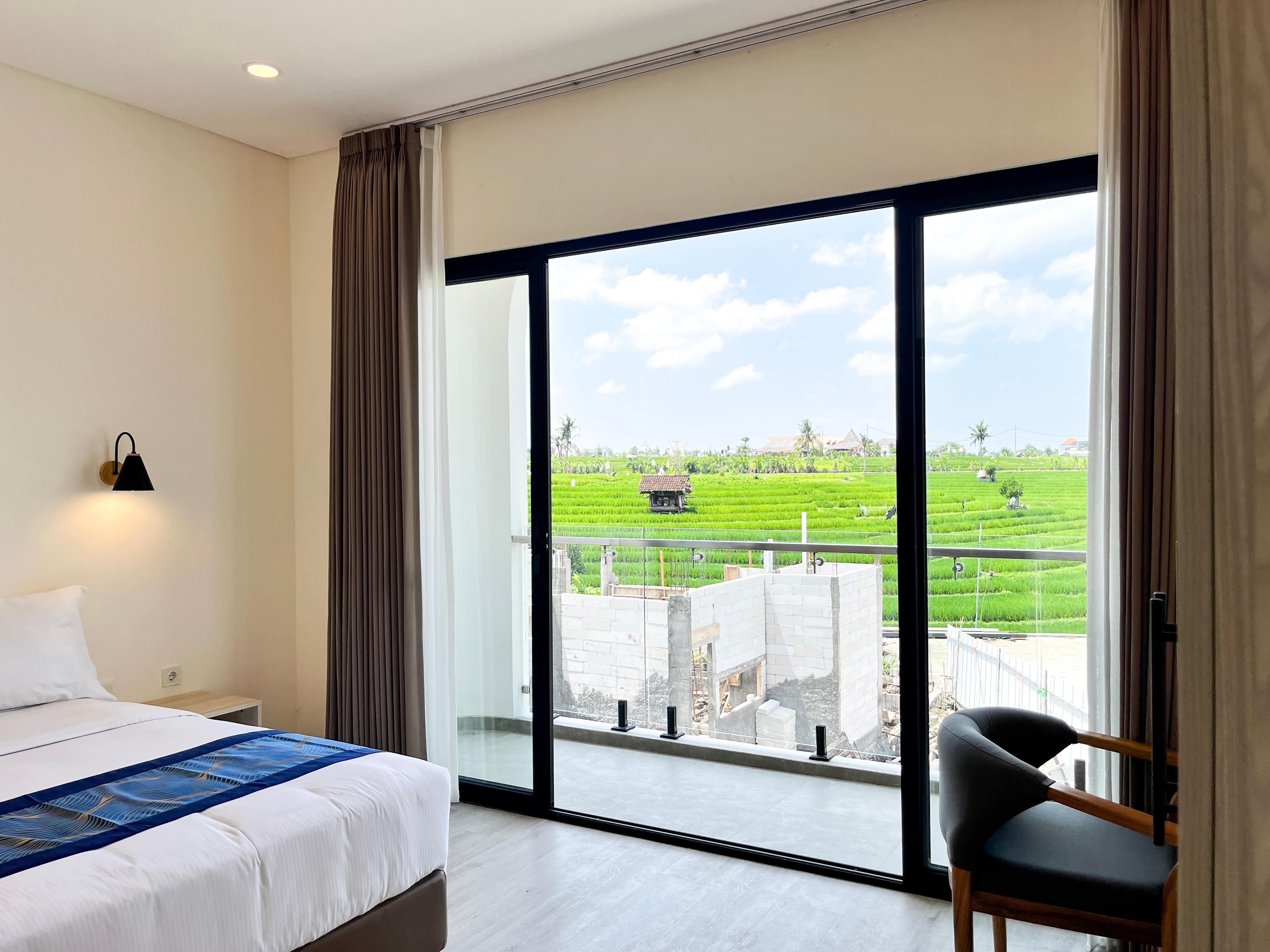 Bellevue villa complex villa in Pererenan, Canggu, Bali — thumbnail 2