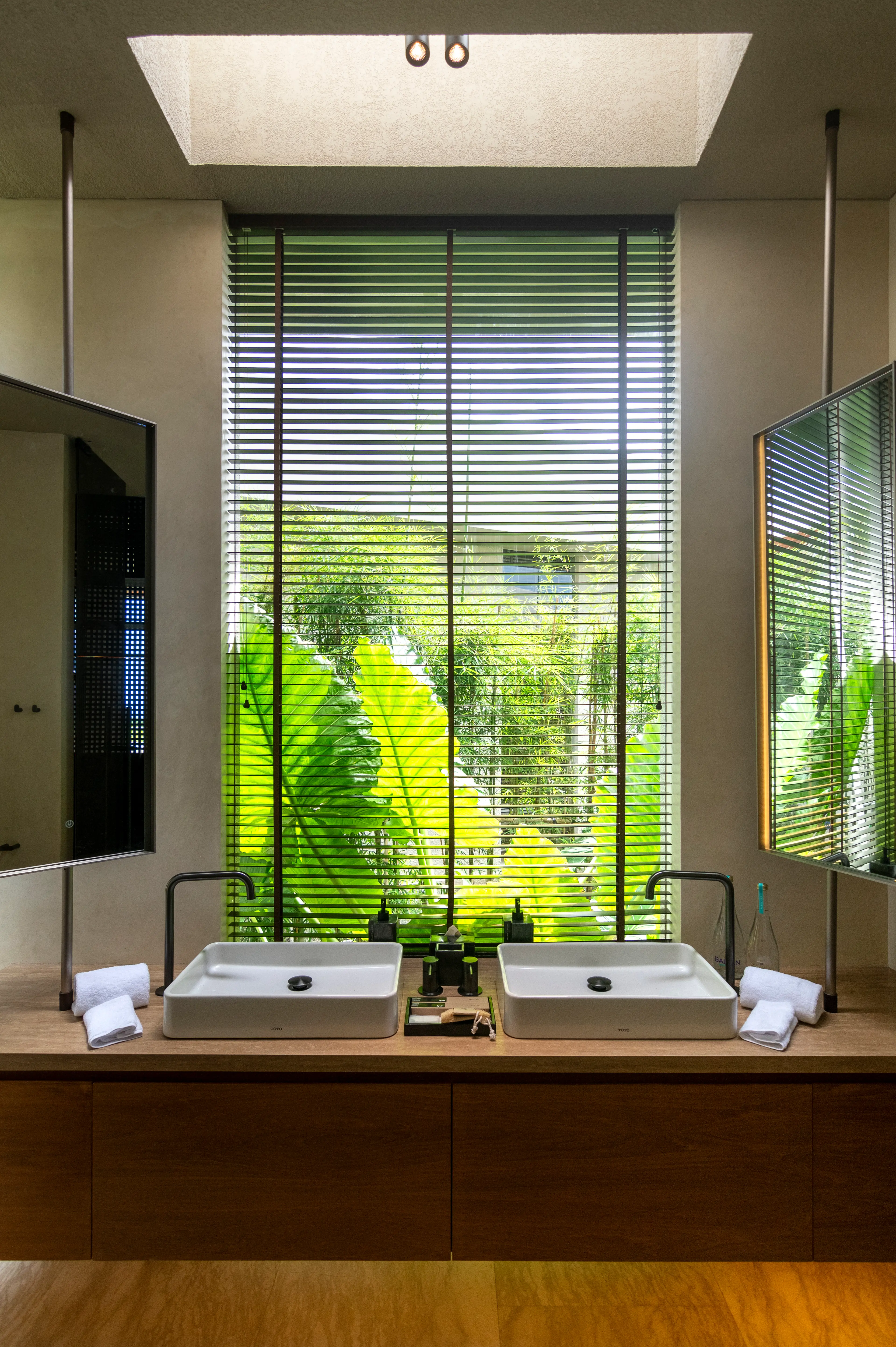 villa in Melasti, Bukit, Bali — thumbnail 8