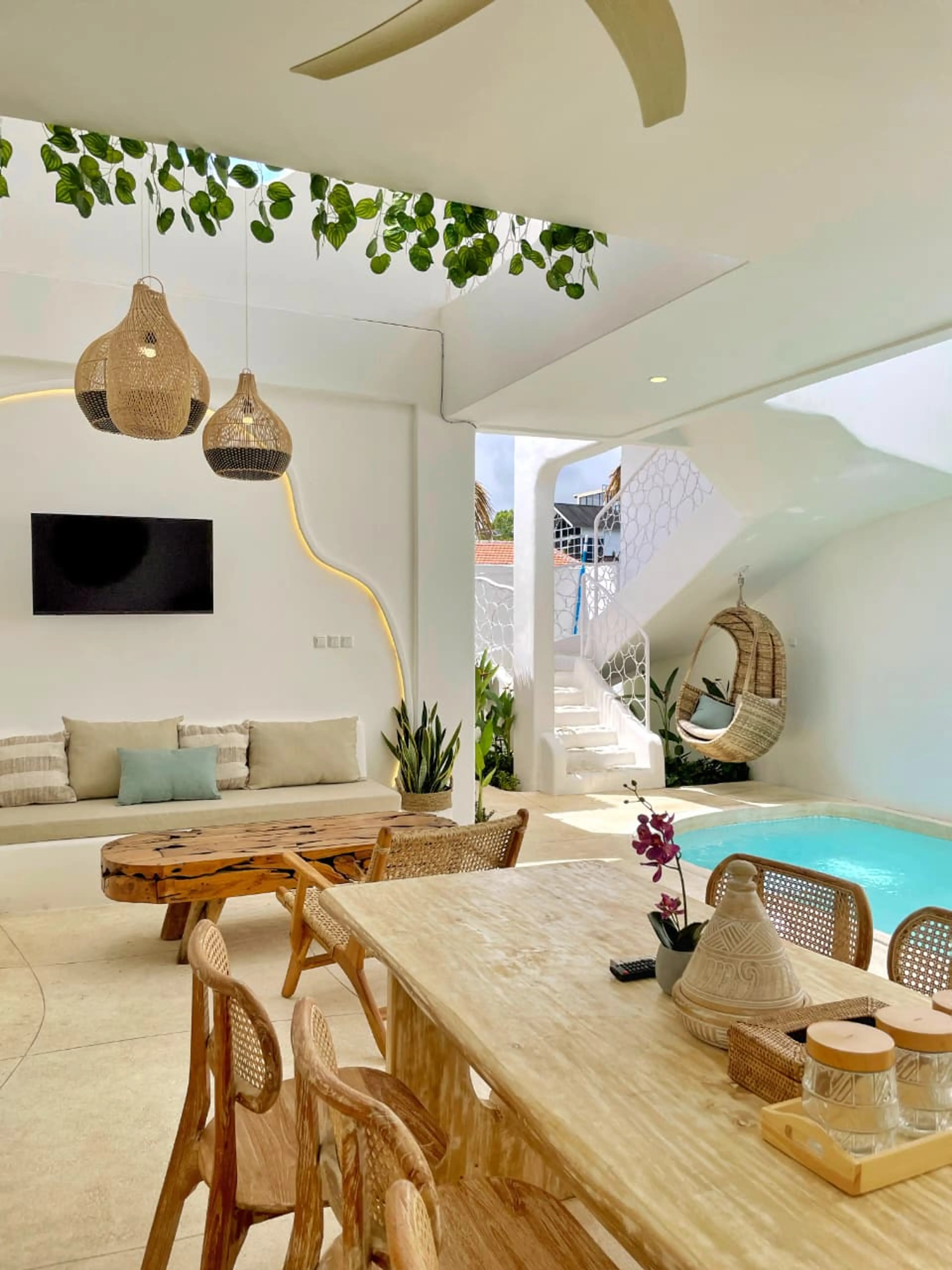 villa in Melasti, Bukit, Bali — thumbnail 4