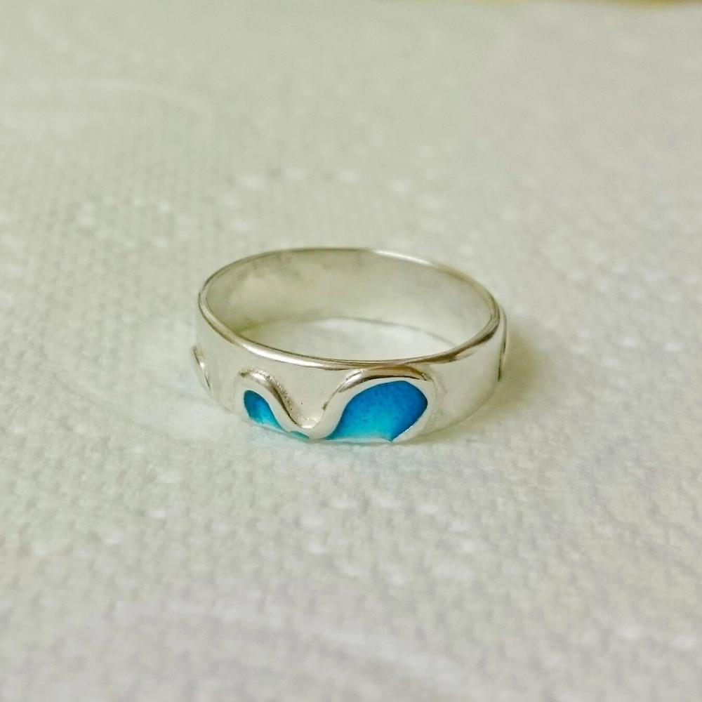 Finished silver and blue vitreous enamel ring