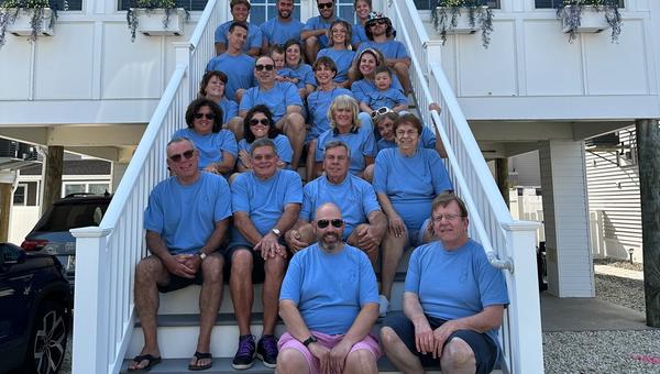 Photo Sharing for Family Reunions: Three Generations, One Gallery