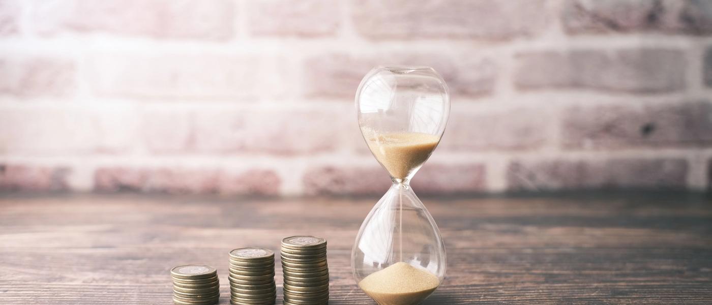 Kalender med markerat datum – rätt tidpunkt att byta elavtal
