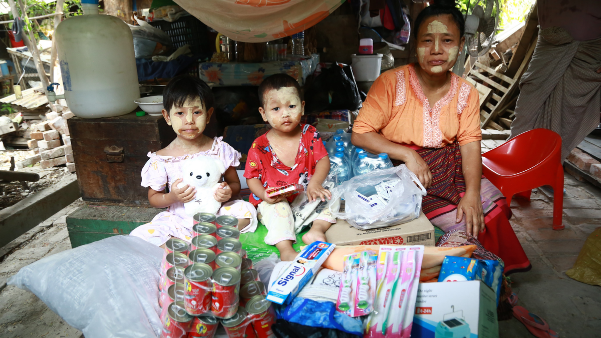 Gifts for Good Crisis Pack