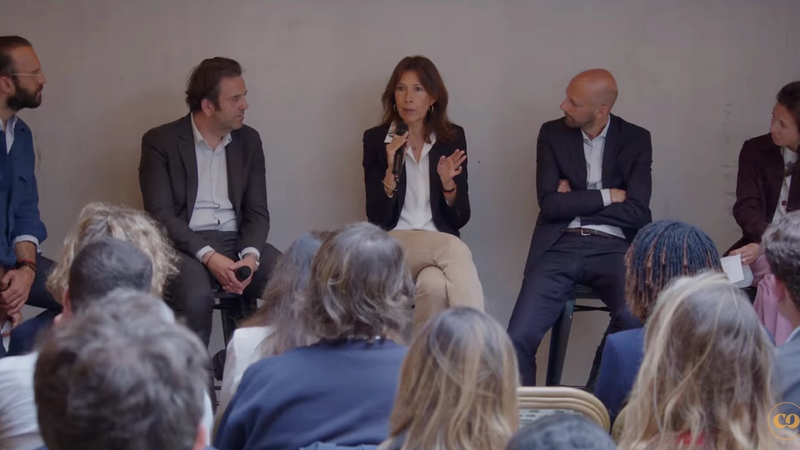 Table ronde Learning avec Victor Carreau, Julie Ranty, Nathalie Jacquet, Emmanuel Pérez et Stanislas Guérini échangent au Comet Étoile