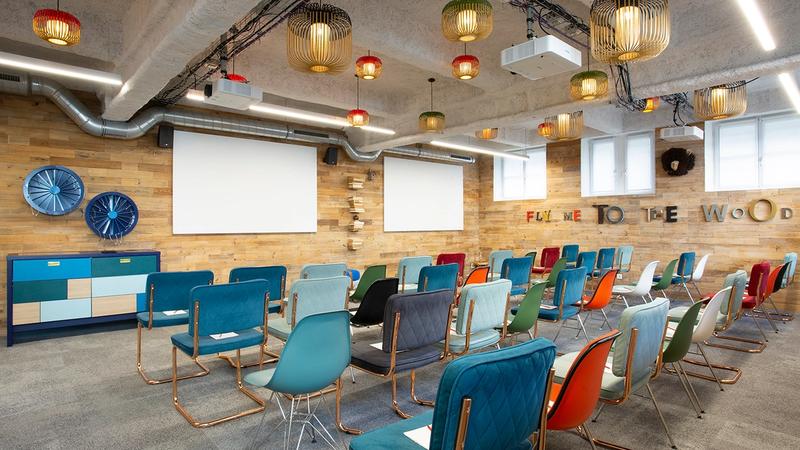 Zaal Comet Ternes
