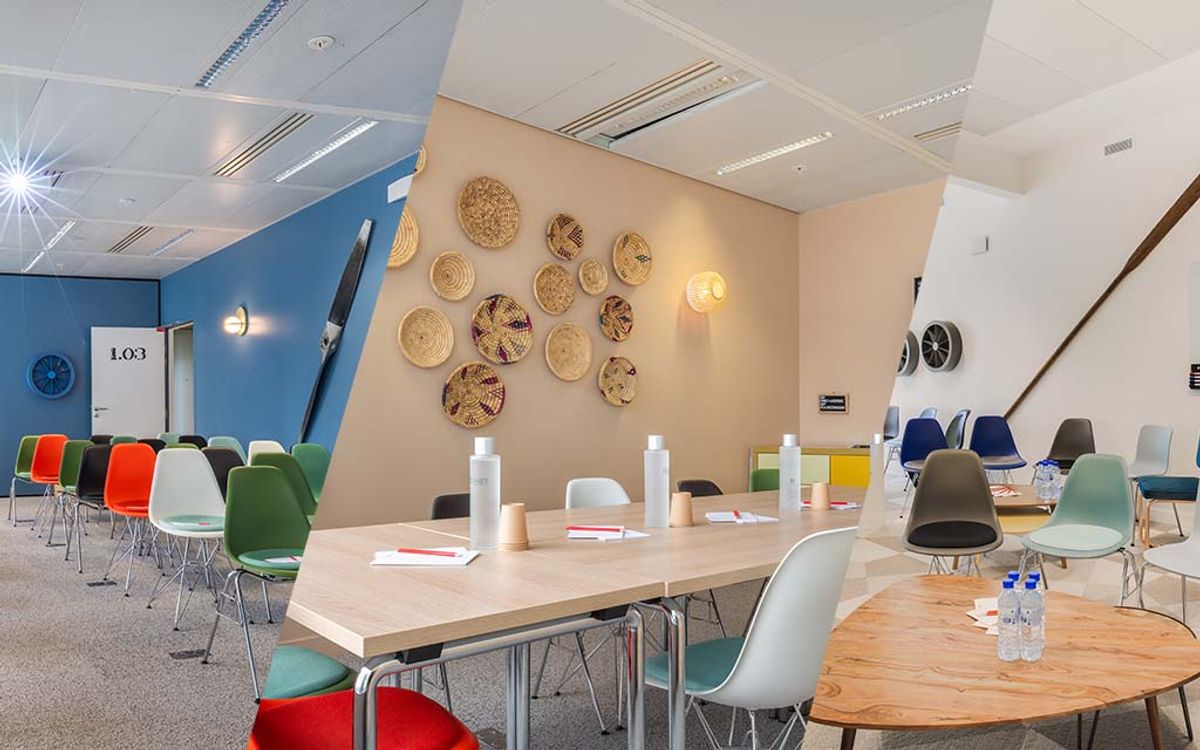 A meeting at Comet Meetings