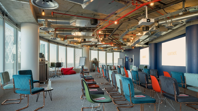 Comet Coeur Défense Room