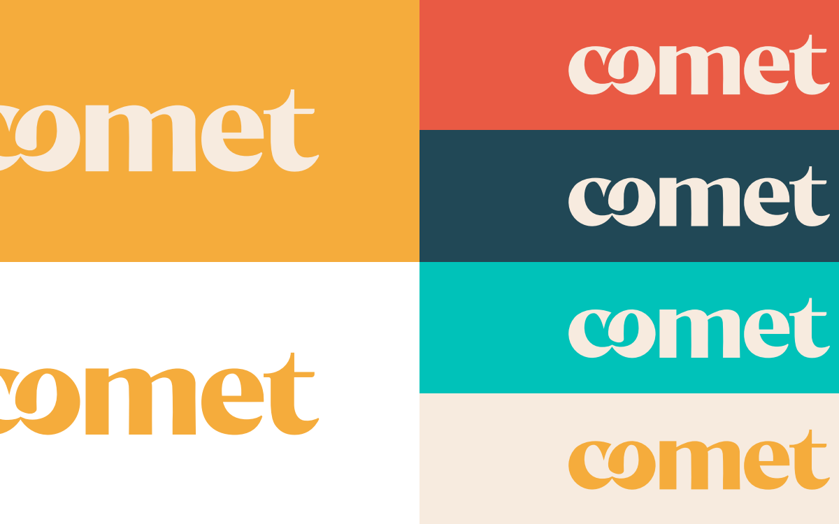 Het nieuwe Comet-logo, in crème en geel, toegepast op zes kleurvlakken: geel, wit, steenrood, nachtblauw, turkoois en beige.